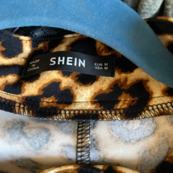 Leopard jacket - Picture 1 of 3